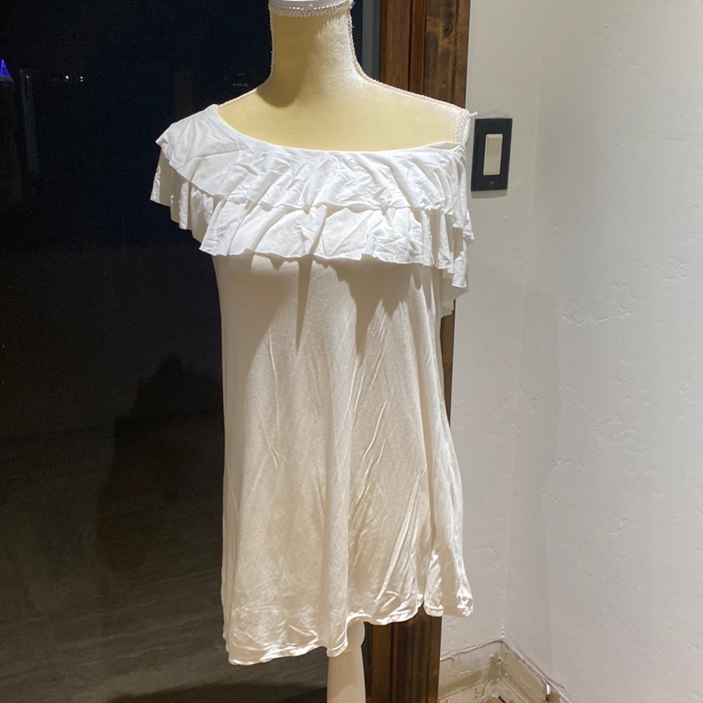 VS Off the Shoulder Top, Size S